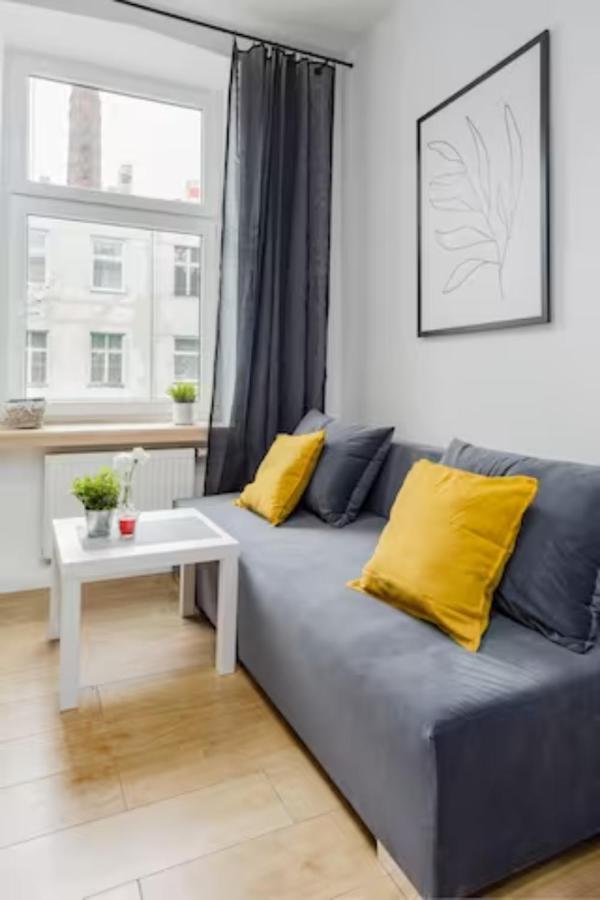 Kawalerka W Srodmiesciu 23 Apartman Łódź Kültér fotó